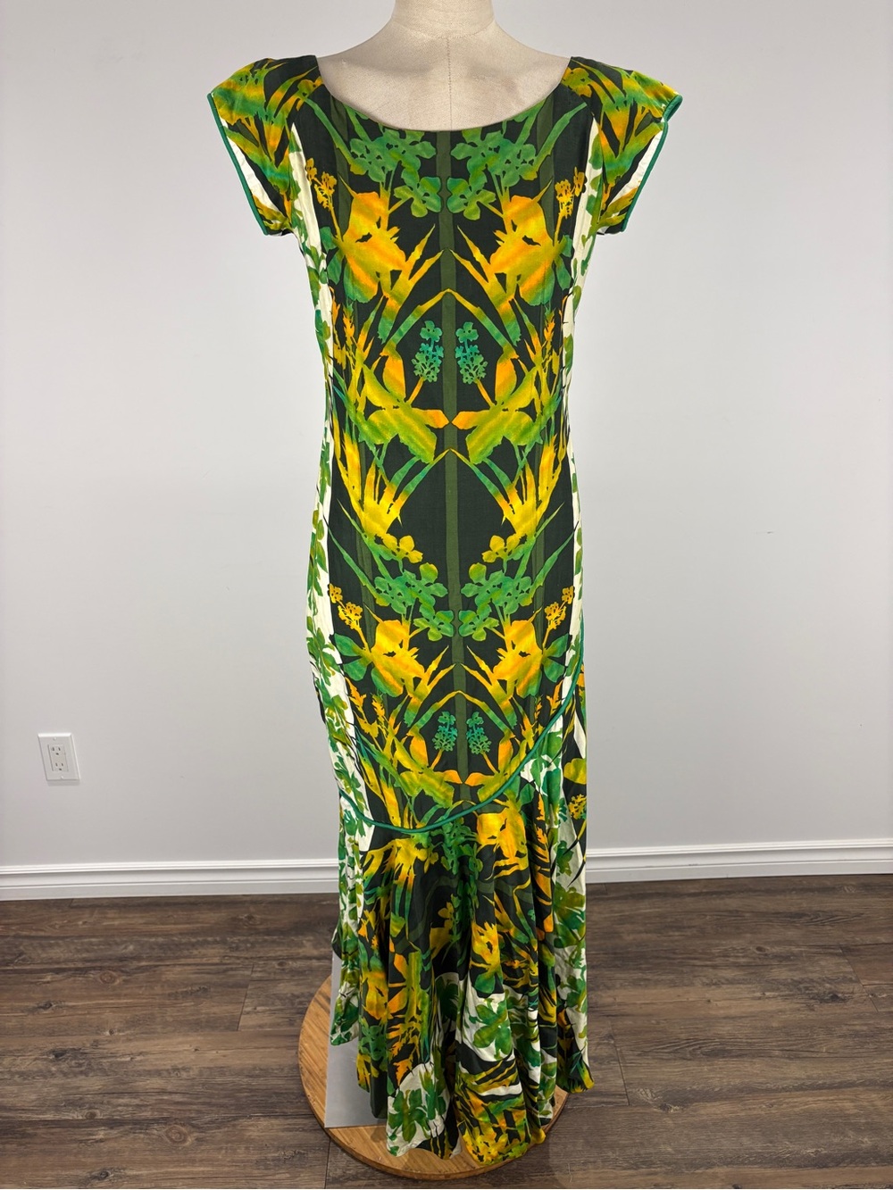 Vintage 60s Reef Hawaii Fishtail Maxi Dress Bird of Paradise Tiki Muumuu 4-6